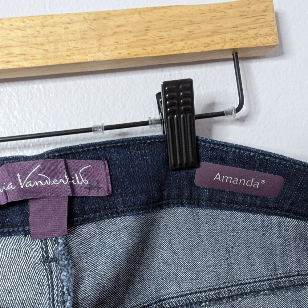 NWT Gloria‎ Vanderbilt Amanda Jeans 18W Dark Wash